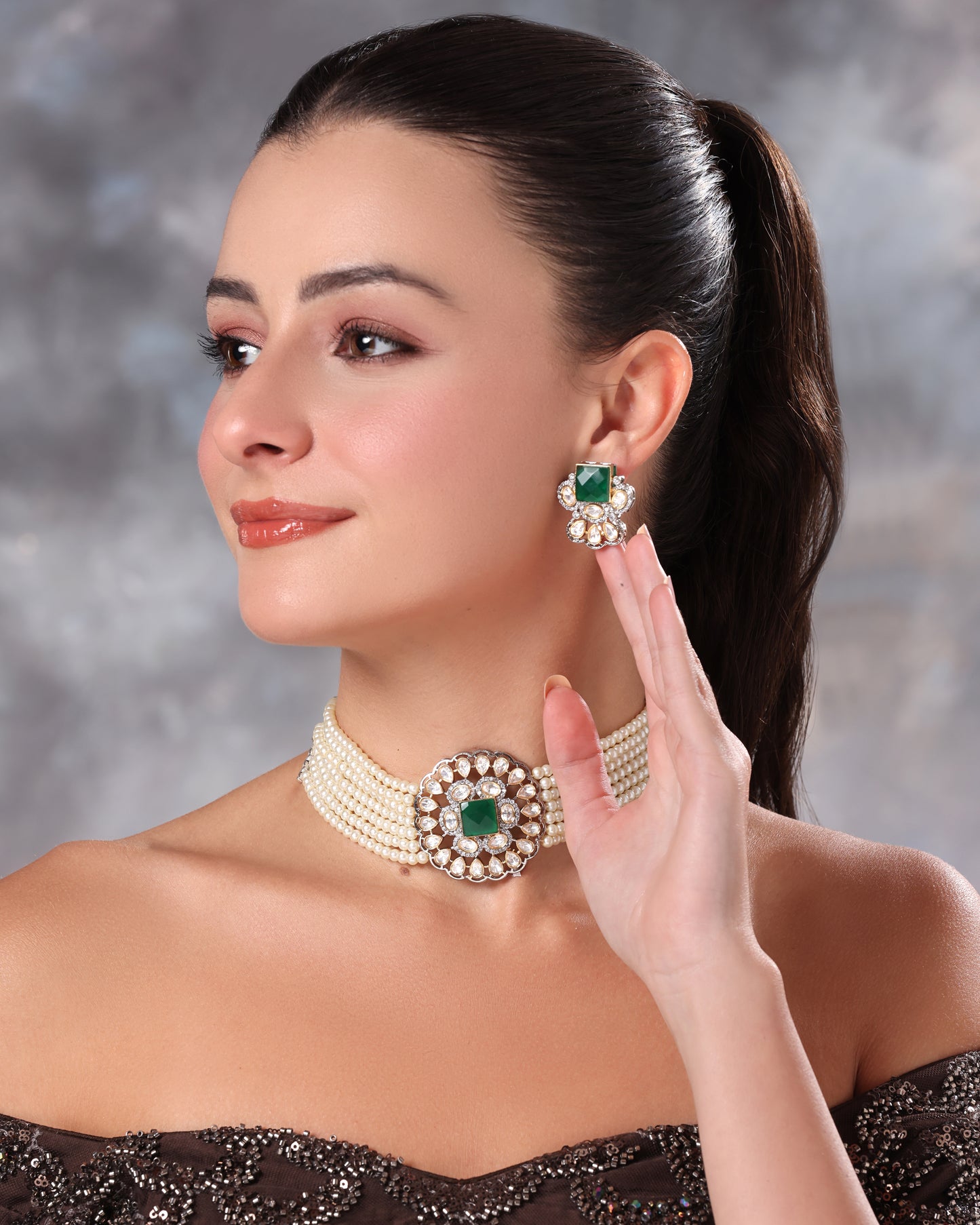 Emerald Kundan with String of Pearls Choker