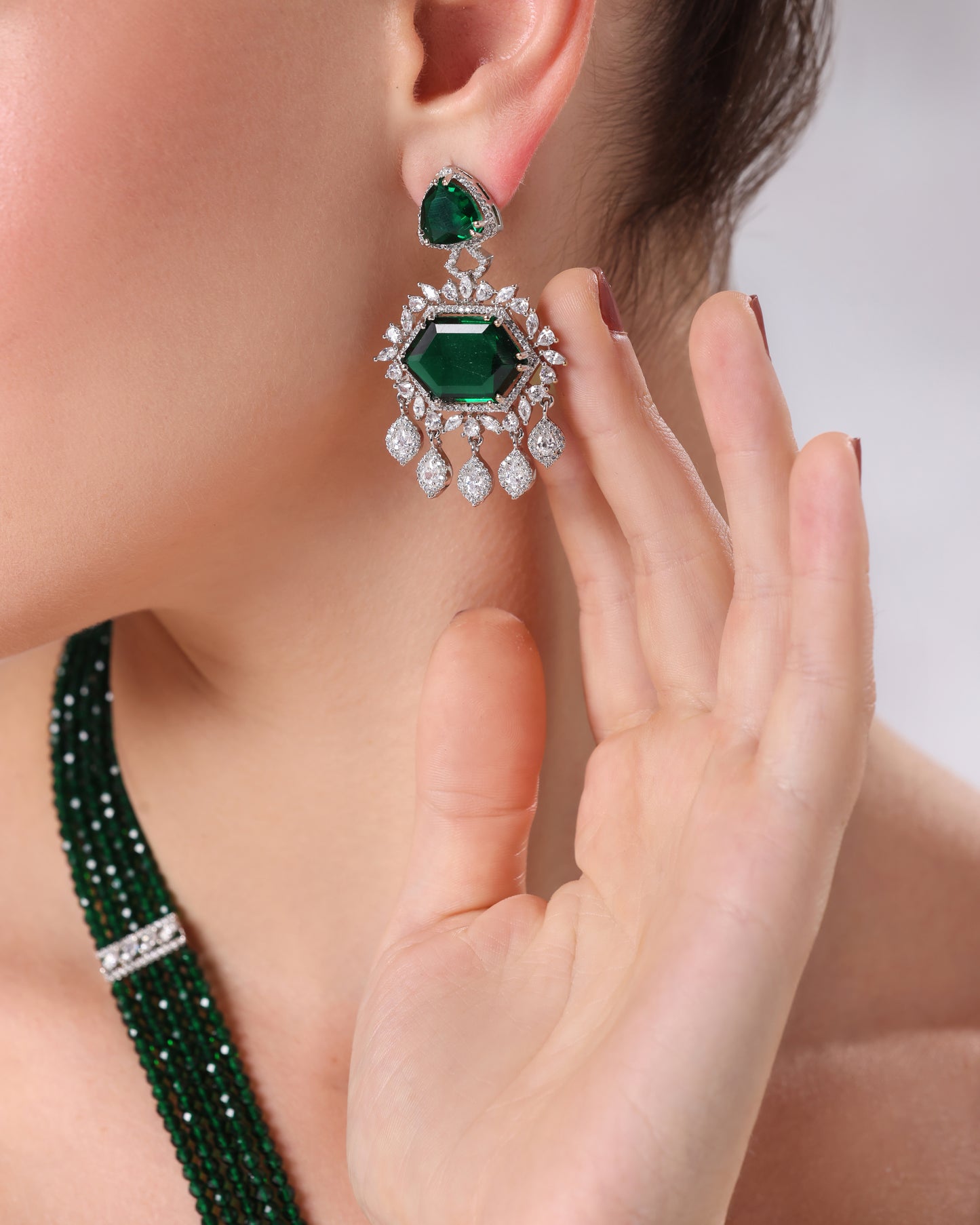 Emerald Glow AD Long Beads Set
