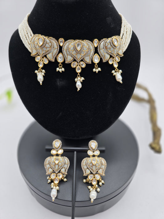 Aura Shine Statement Necklace