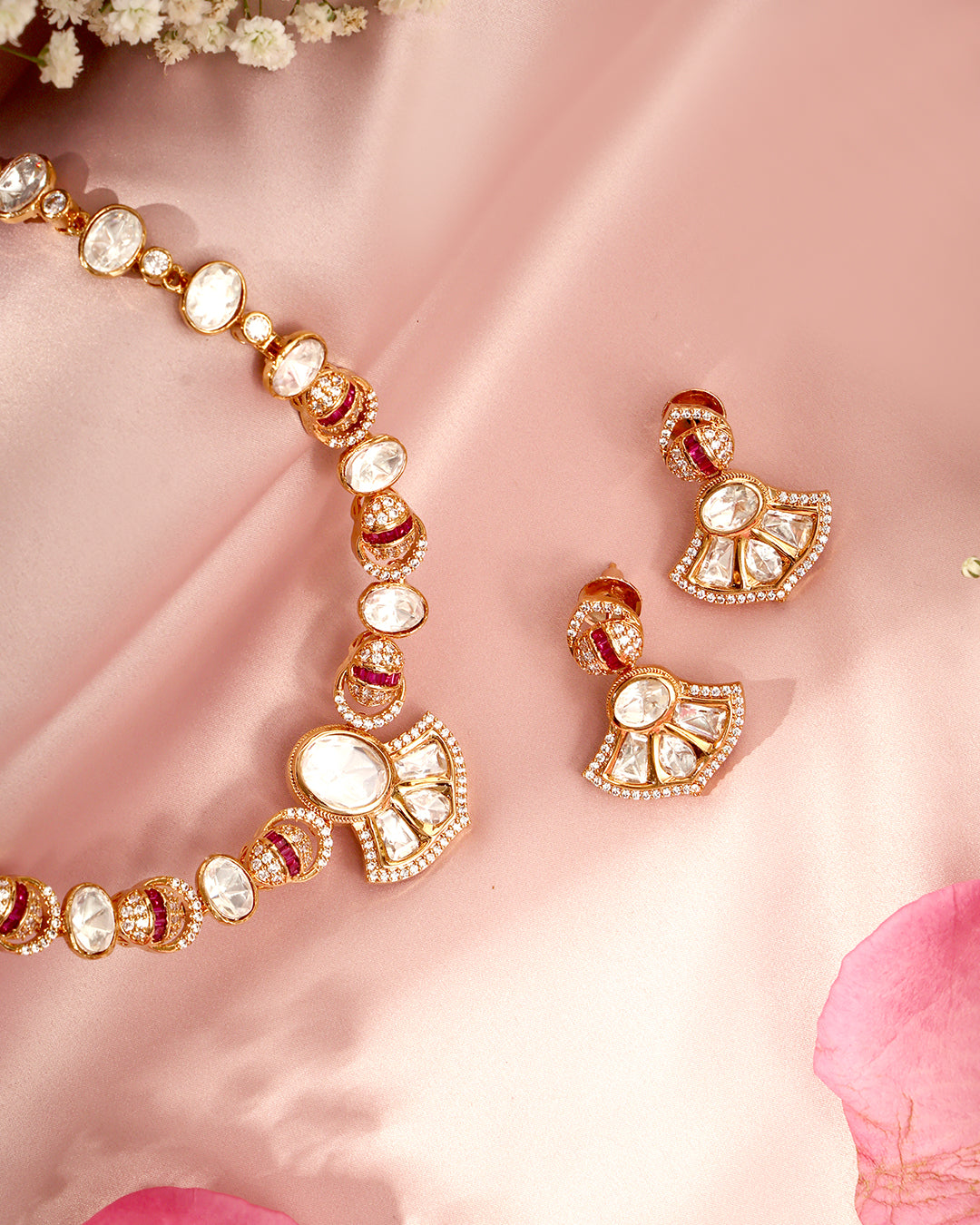 Elara Necklace Set